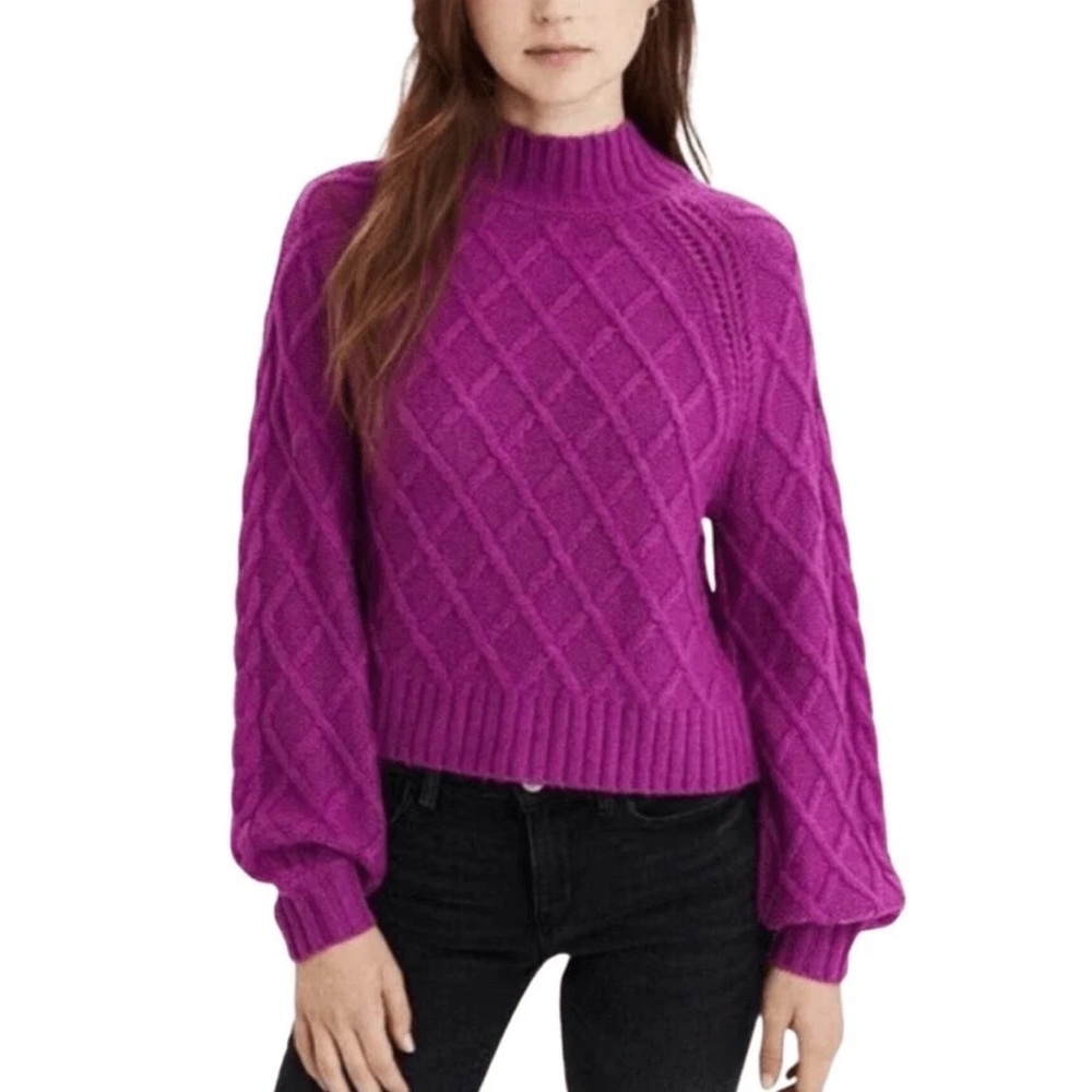 American Eagle Balloon Sleeve Mock Neck Cropped Cable Knit Sweater Medium